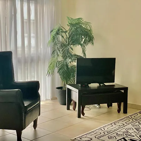 Apartment Spacious One Bedroom With Large Terrace In Centre *